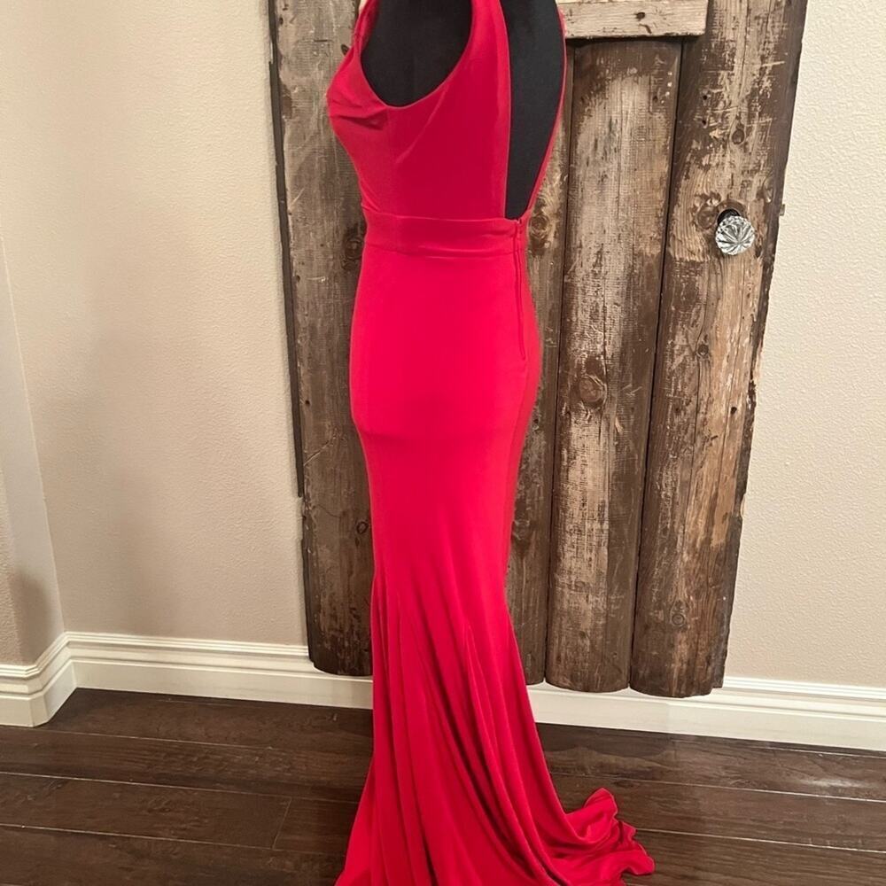 B. Darlin Long Mermaid Style Formal Red Dress Size 3/4 Low Cut Open Back - Picture 4 of 9